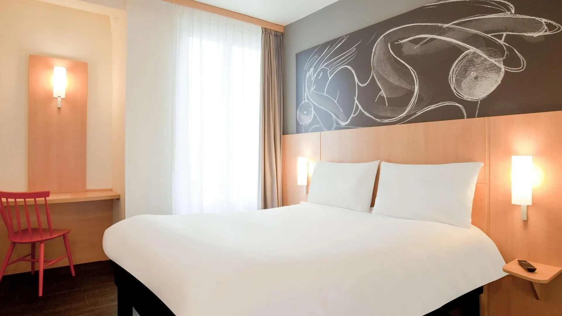 Hotel ibis Paris Sacré Coeur 18ème
