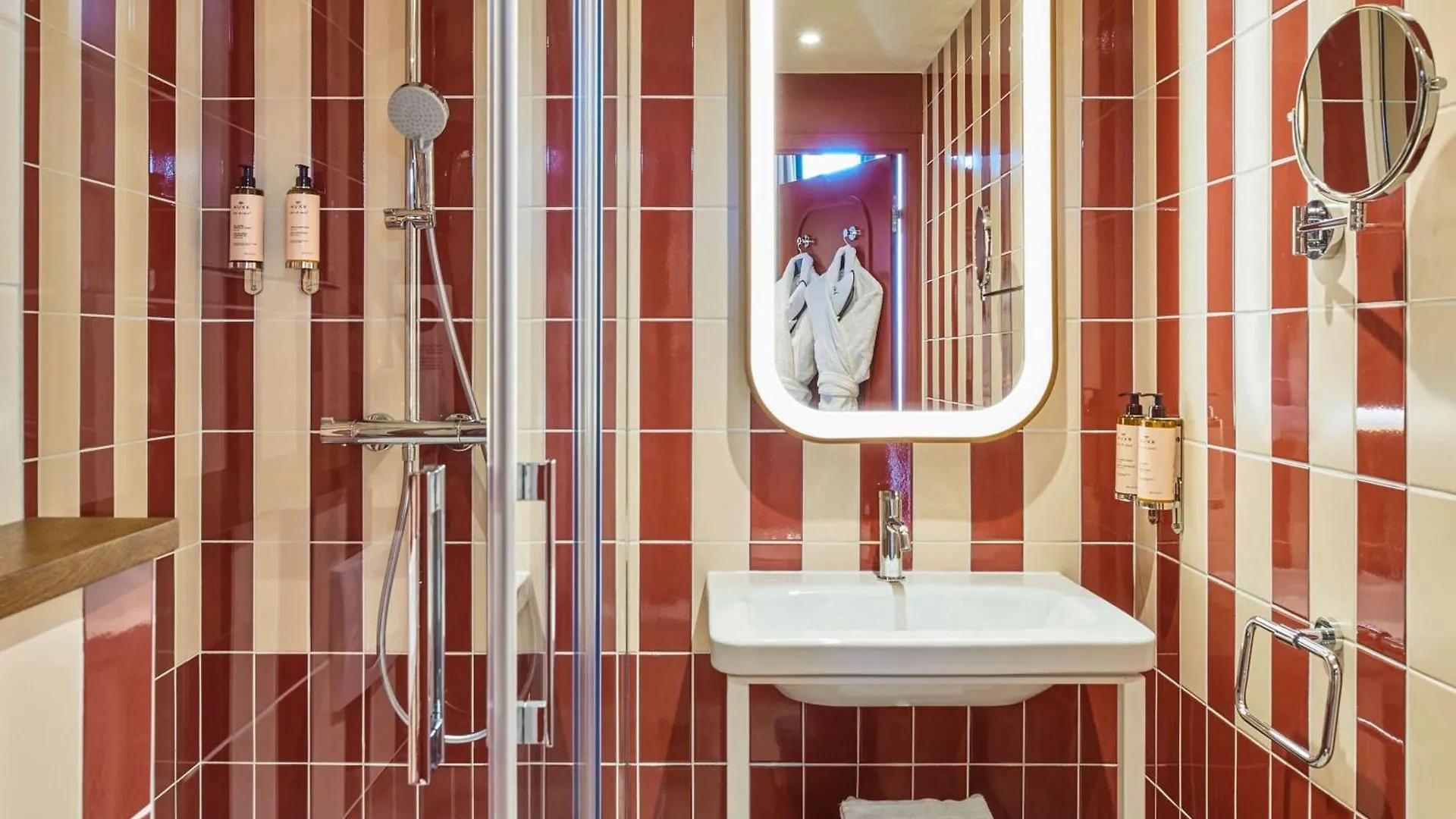 Hotel ibis Paris Sacré Coeur 18ème Francia