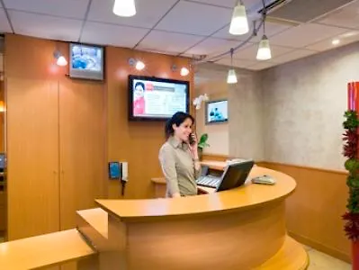 Hotel ibis Paris Sacré Coeur 18ème