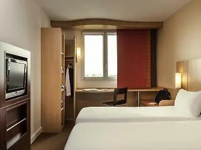 Hotel ibis Paris Sacré Coeur 18ème