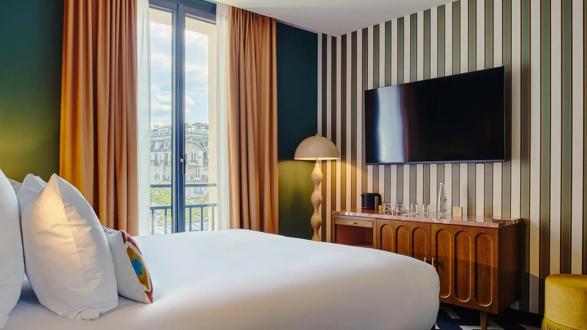 Mercure Paris Butte Montmartre Basilique Hotel France