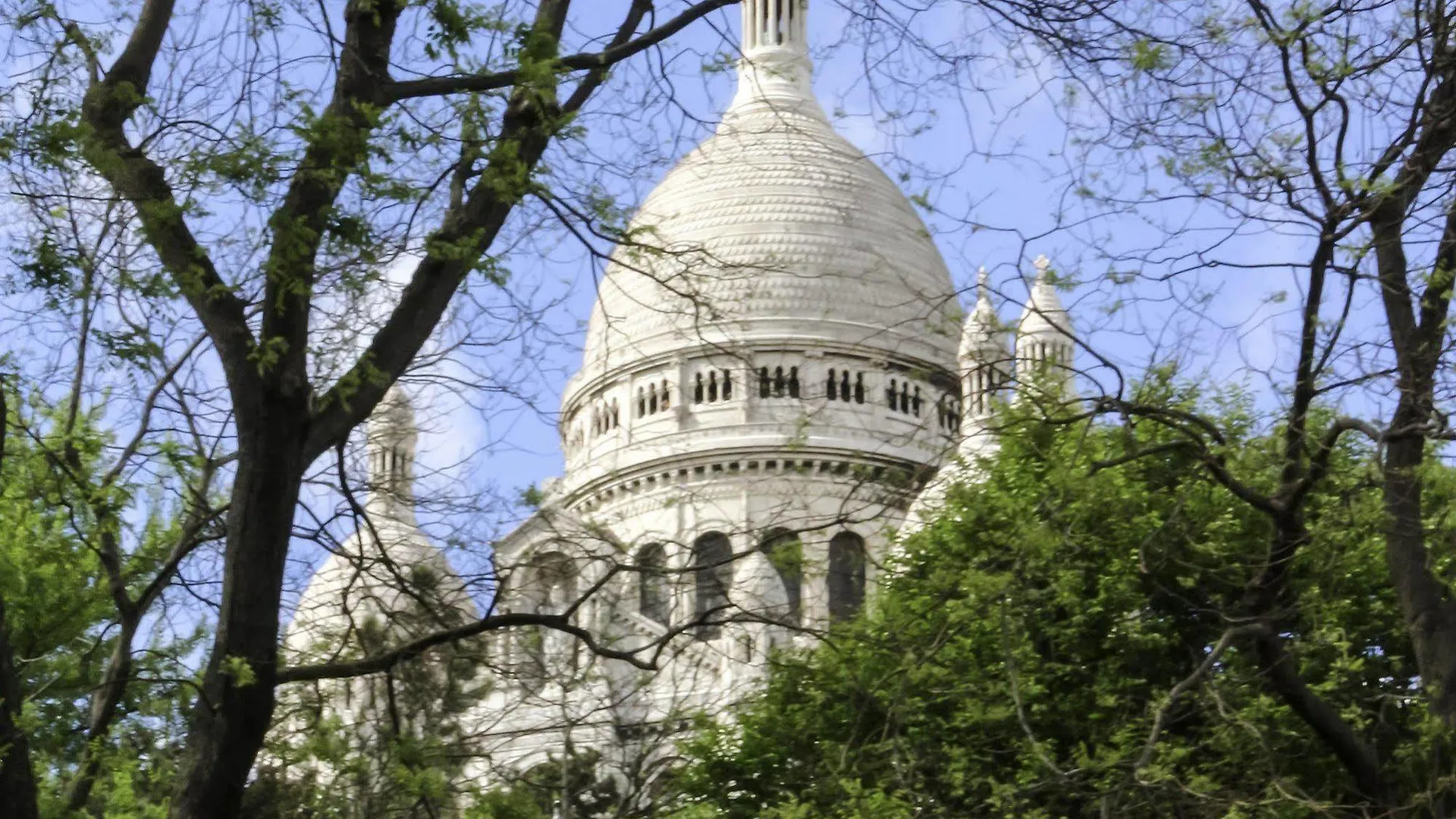 Mercure Paris Butte Montmartre Basilique Hotel