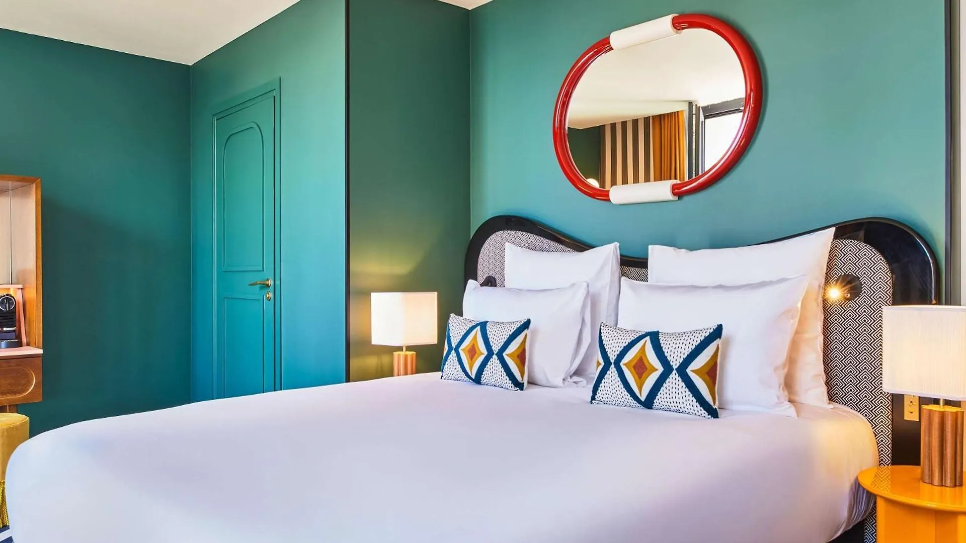 Mercure Paris Butte Montmartre Basilique